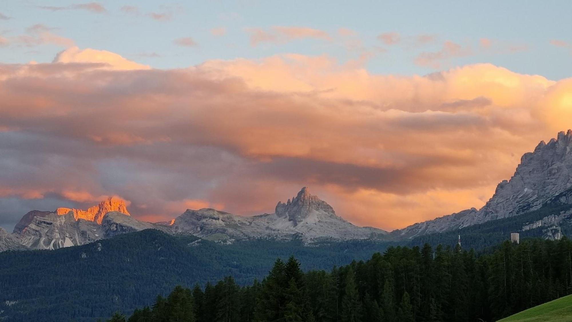 B&B Cristallo Cortina dʼAmpezzo Kültér fotó